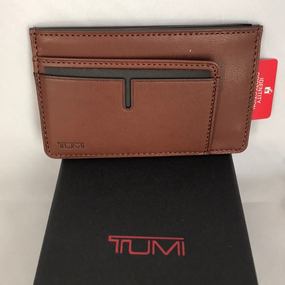 tumi chambers wallet